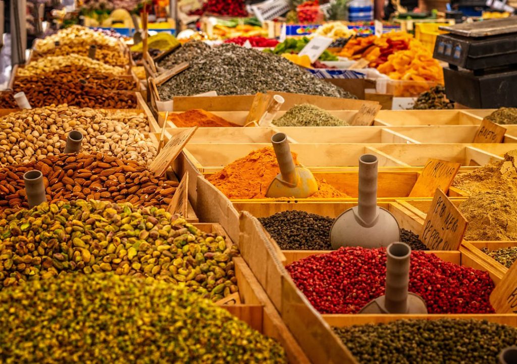 Exploring Vienna’s Food Markets: Indulge in Local Delicacies