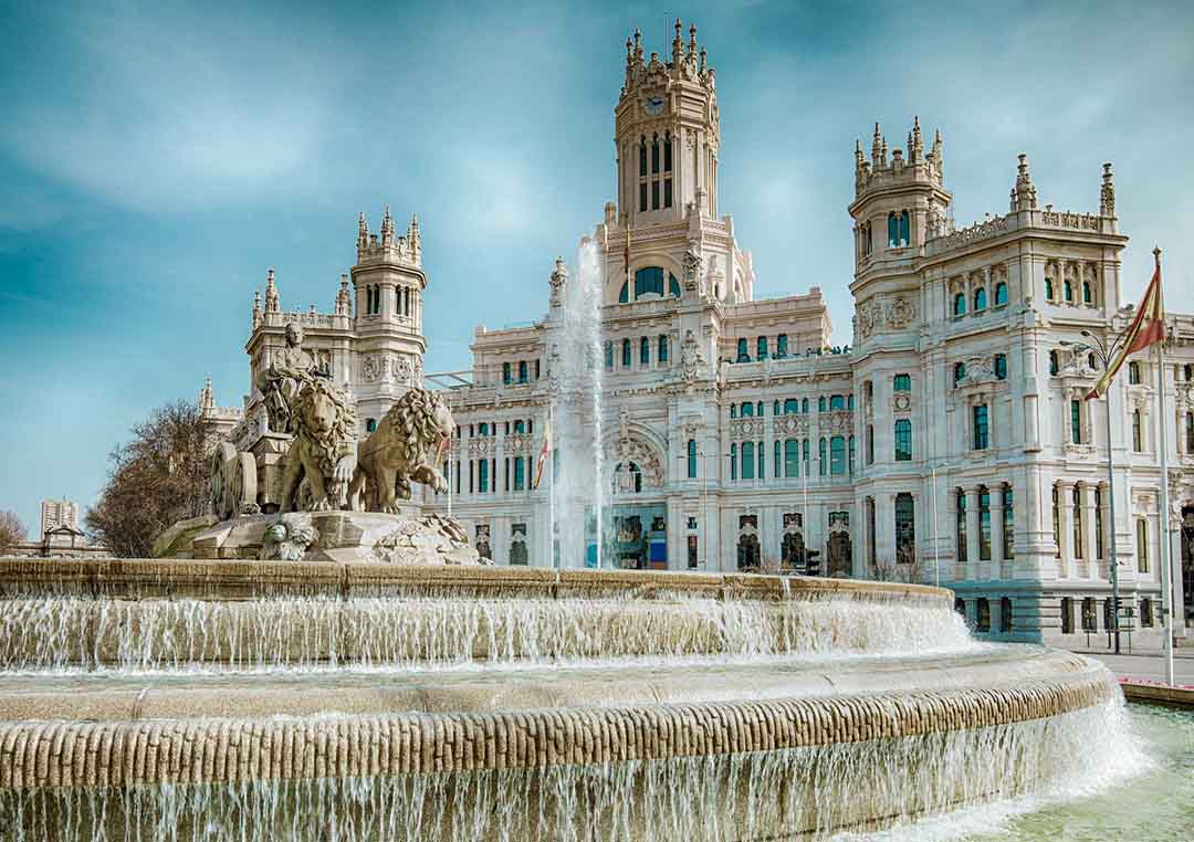 My Journey Through Spain Started at the Corner with Cashconverters